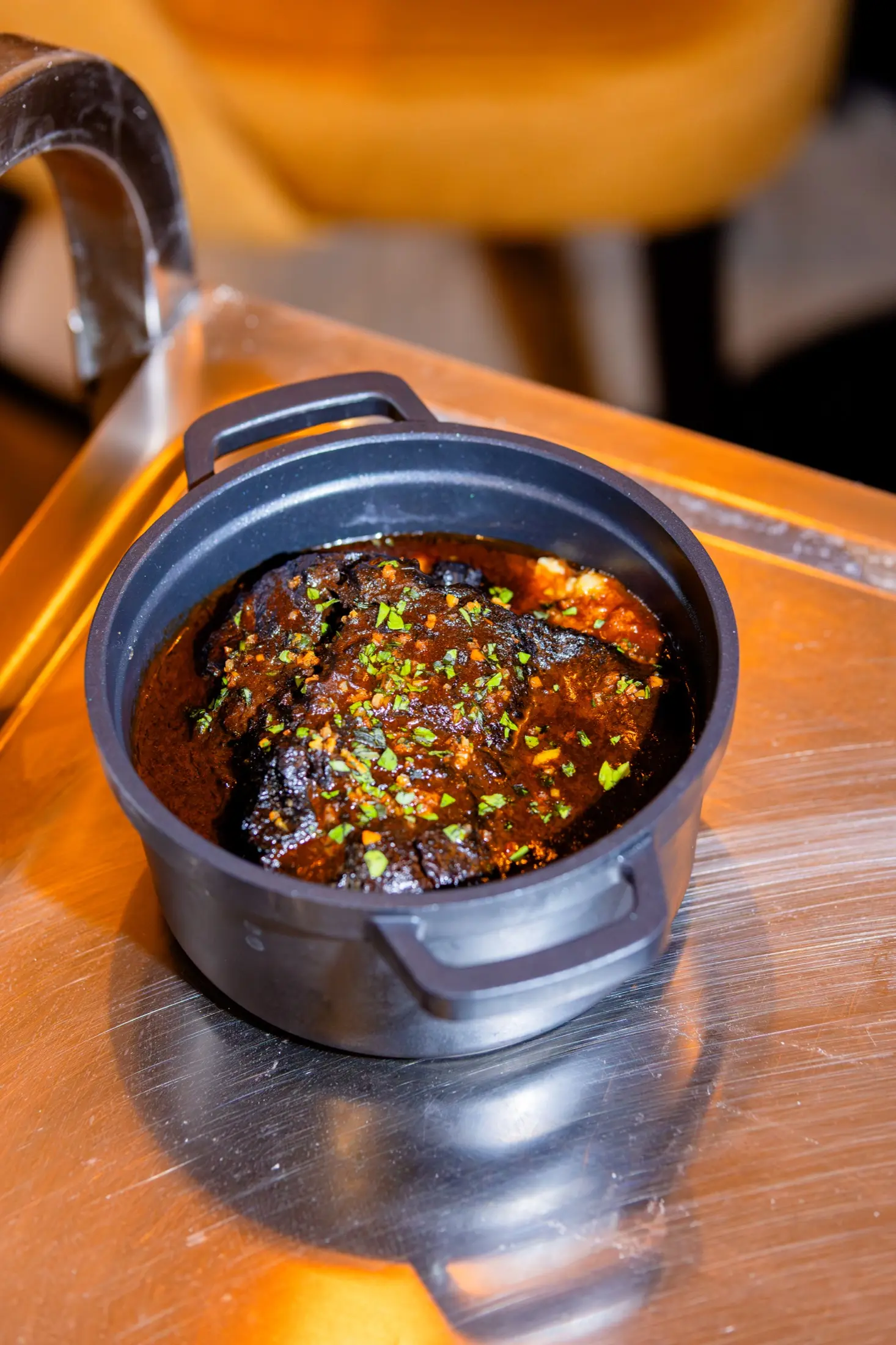 Viande mijotée en cocotte