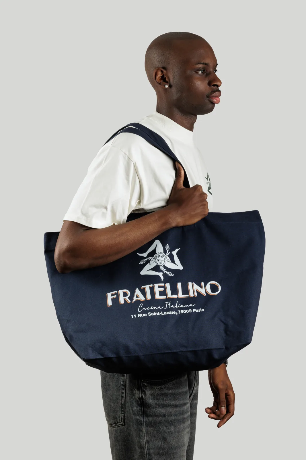 Borsa Cucina Fratellino blu navy, vista di tre quarti