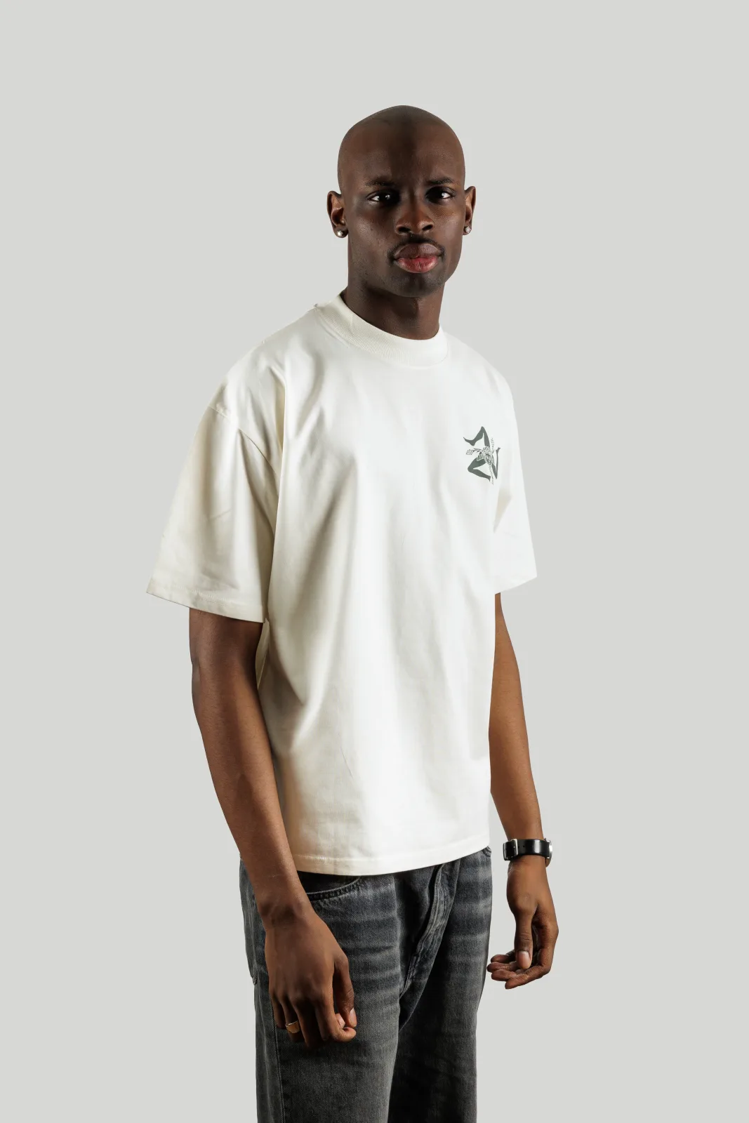 Camiseta Scopa Coppe color crema, puesto de frente