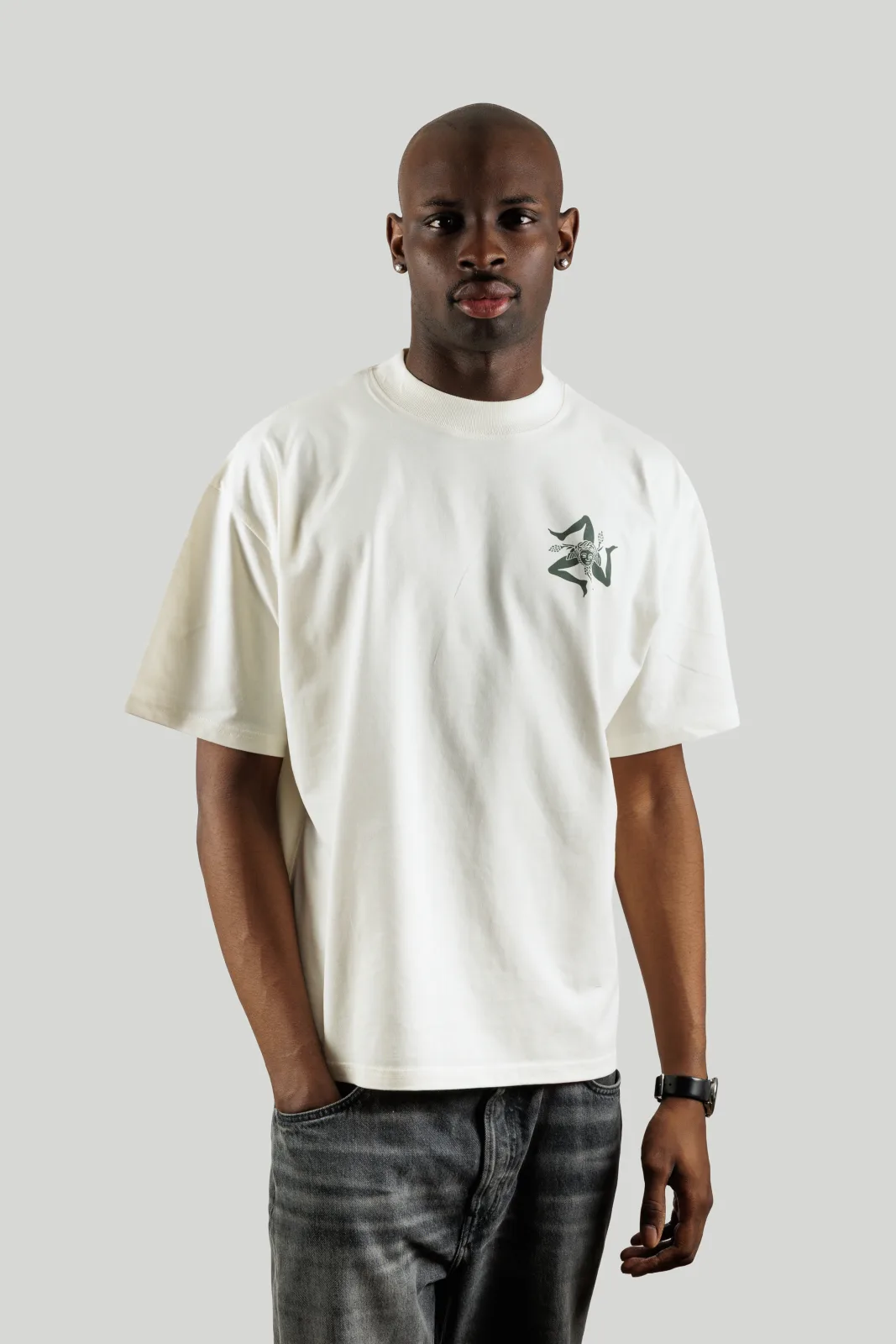 Camiseta Scopa Coppe color crema, puesto de frente