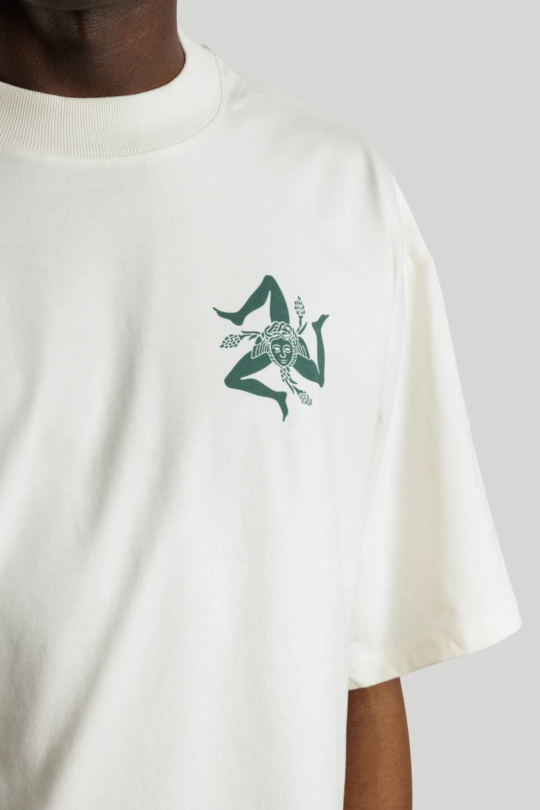 Camiseta Scopa Quattro color crema, detalle